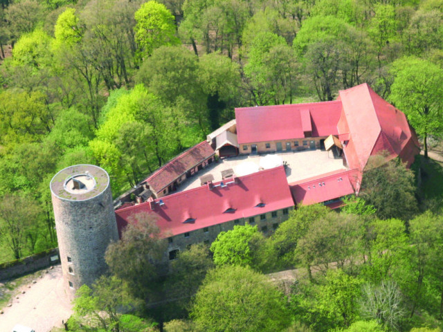 Burg Rabenstein aus der Luft • © Dirk Fröhlich